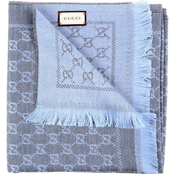 GUCCI REVERSIBLE SCARF. NWT - Picture 8 of 13